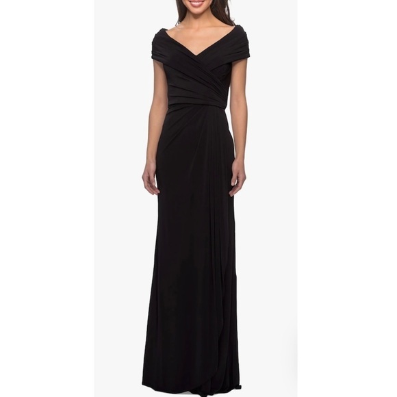 La Femme Dresses & Skirts - La Femme Ruched Jersey Long Gown Black Size 8